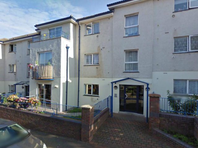 8 Chestnut Court